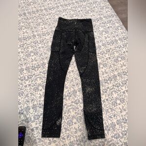 ZYIA Black and White Speckled Leggings